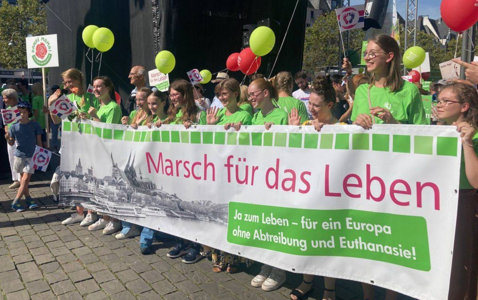 Germania. Marcia per la Vita attaccata da femministe queer 1